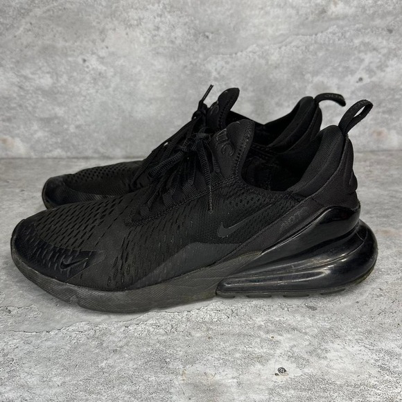 Nike Air Max 270 Triple Black W Trainers Size 12 Men's - Picture 1 of 7